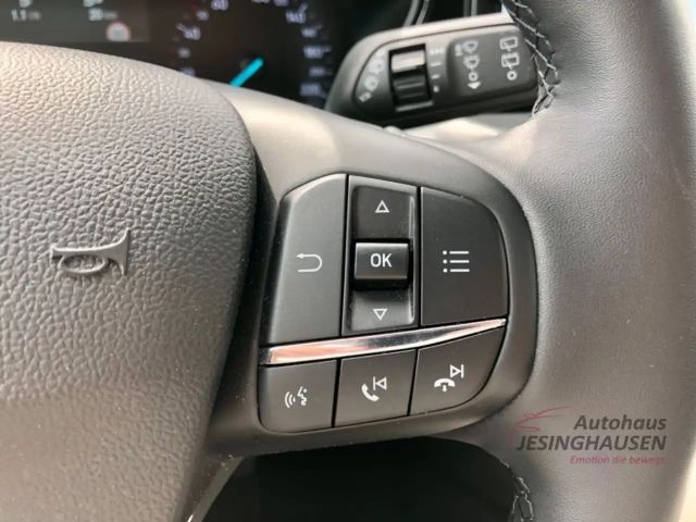 Ford Focus Titanium Wagon