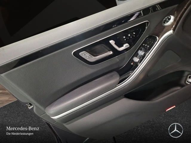 Mercedes-Benz S 400 4MATIC S 400 d Sedan