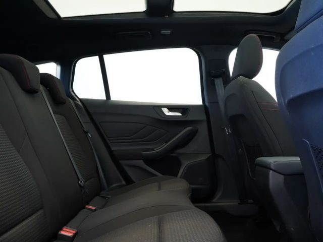 Ford Focus EcoBoost ST Line Wagon