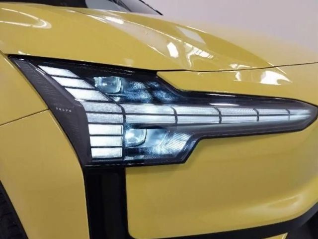 Volvo EX30 Achterwielaandrijving Plus