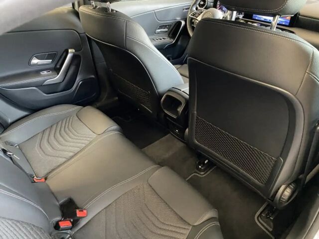 Mercedes-Benz A 180 Progressive