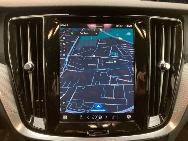 Volvo V60 AWD Dark Hybrid Plus T6