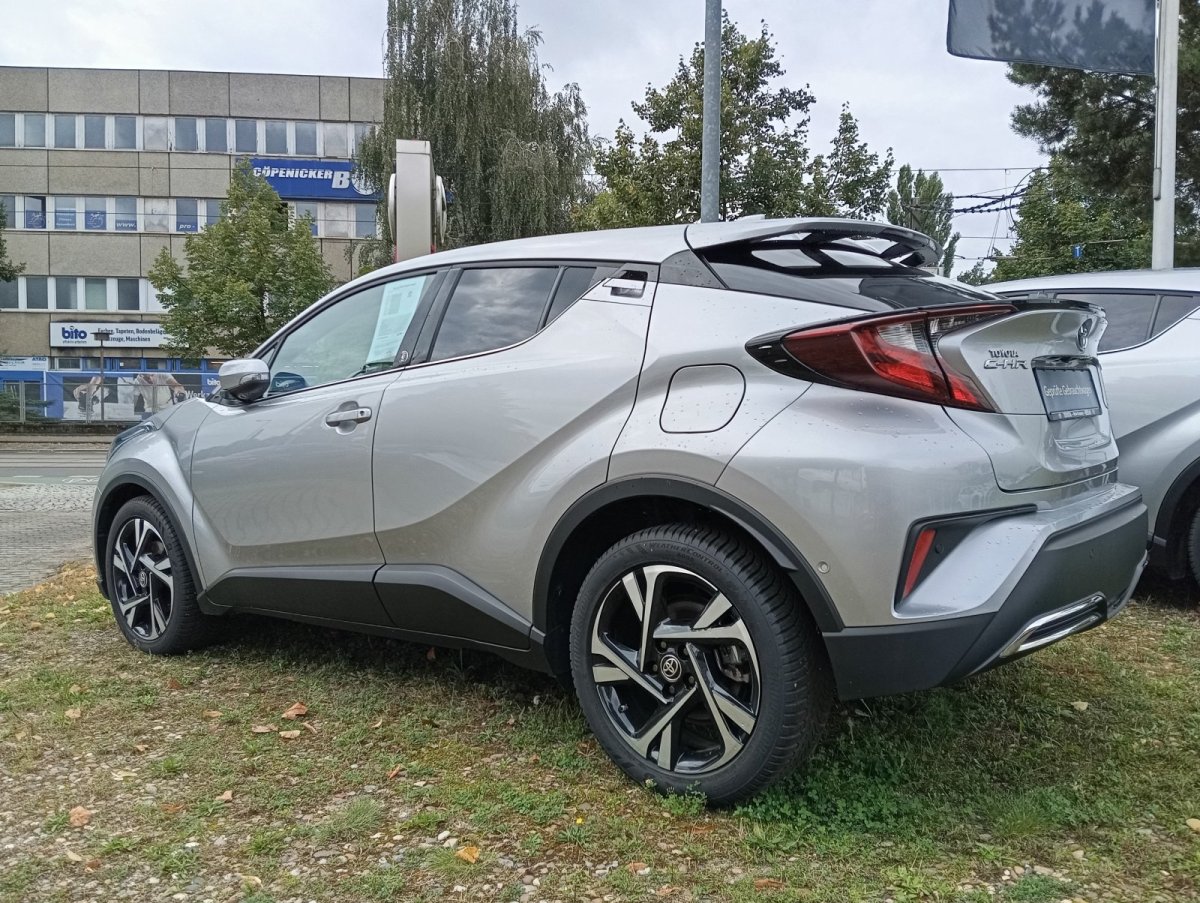 Toyota C-HR 5-deurs Team D