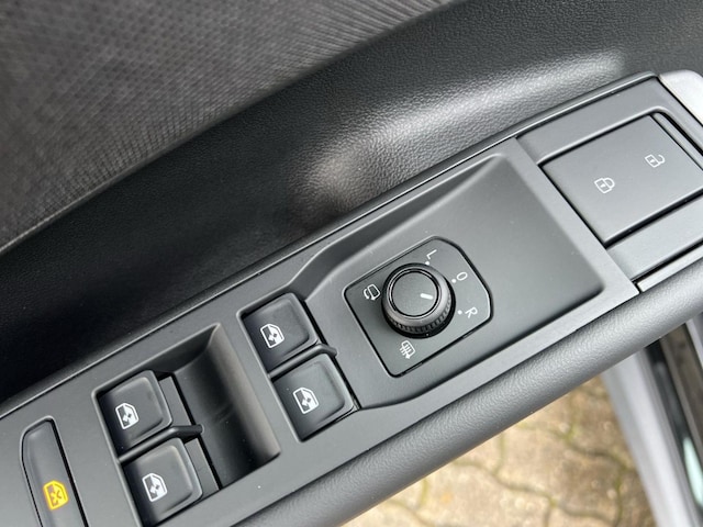 Volkswagen T-Roc 1.5 eTSI DSG Life