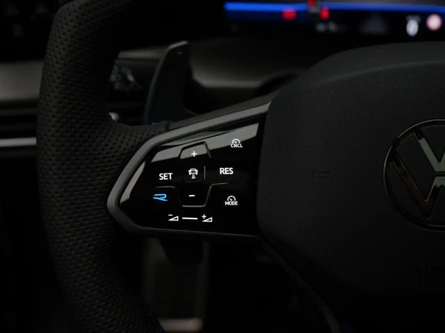 Volkswagen Golf Black Edition SPORTABGAS H/K LEDER MAT