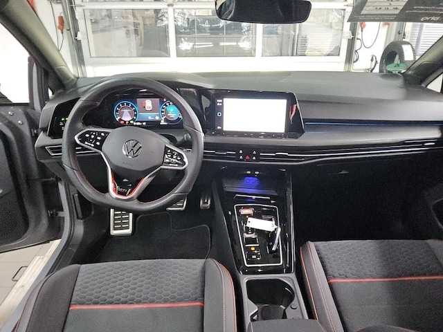 Volkswagen Golf 2.0 TSI DSG GTI