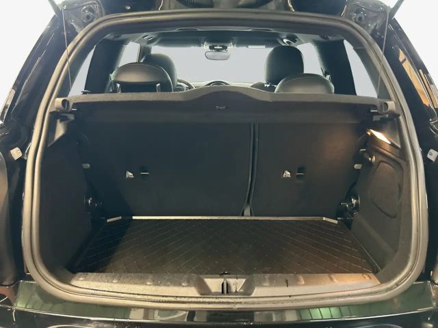 MINI Cooper Cooper Aut. Classic Trim, SHZ, PDC, LED, Navi