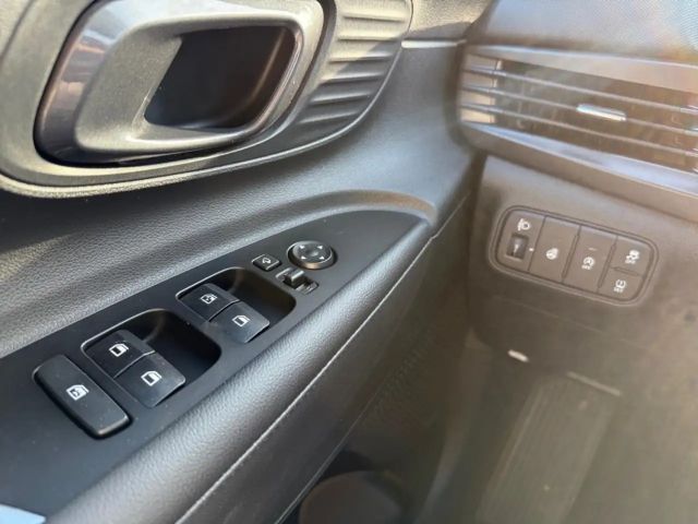 Hyundai i20 AUTOMATIK+KLIMAUTOM+BOSE-SOUND+NAVI+SITZHZG+VOLL-L