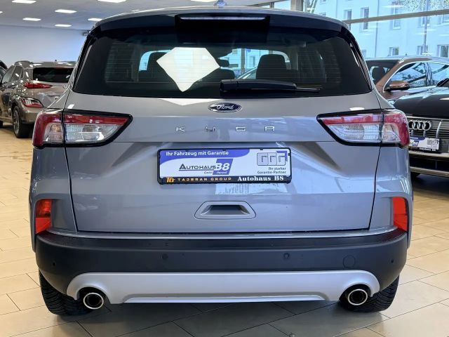 Ford Kuga Cool & Connect