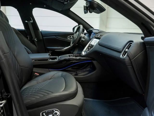 Aston Martin DBX Jet Black Onyx Black