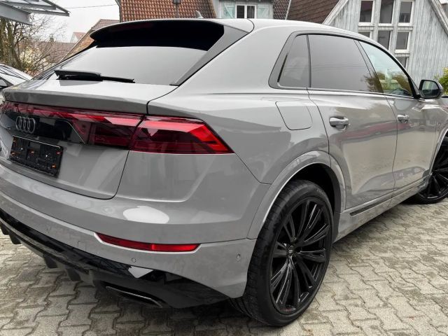 Audi Q8 50 TDI Quattro S-Line