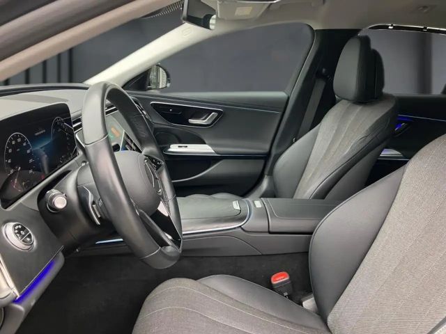 Mercedes-Benz E 300 AVANTGARDE Estate