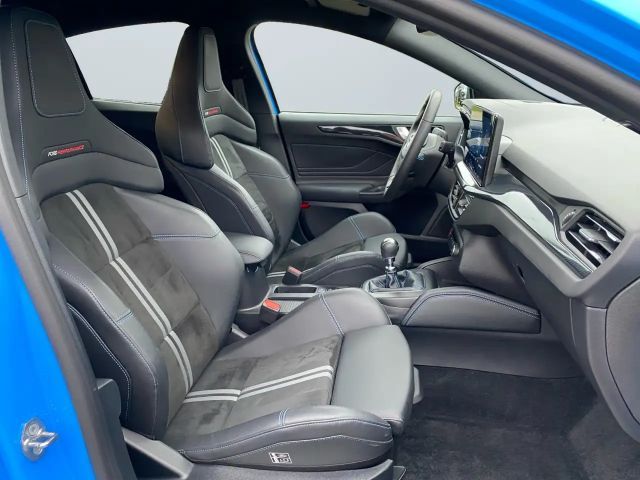 Ford Focus EcoBoost ST Line