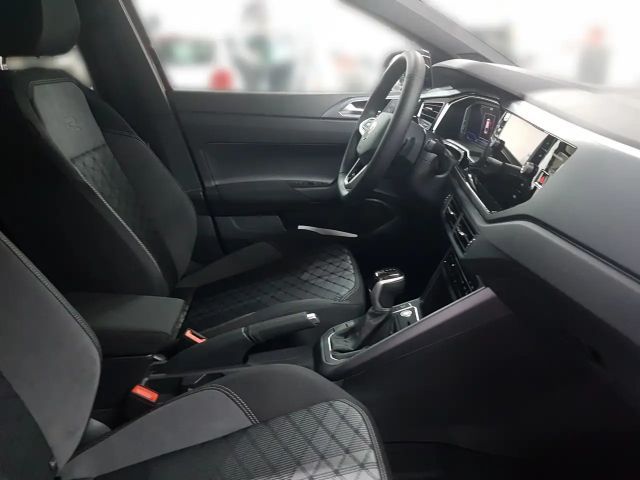 Volkswagen Taigo 1.0 TSI DSG R-Line