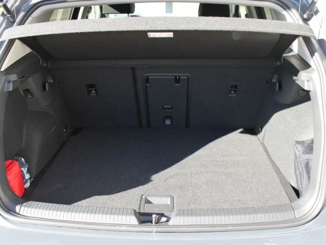 Volkswagen Golf 1.5 TSI Golf VIII Move