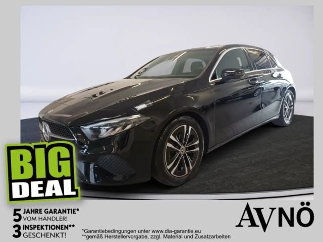 Mercedes-Benz A 200 A 200 d