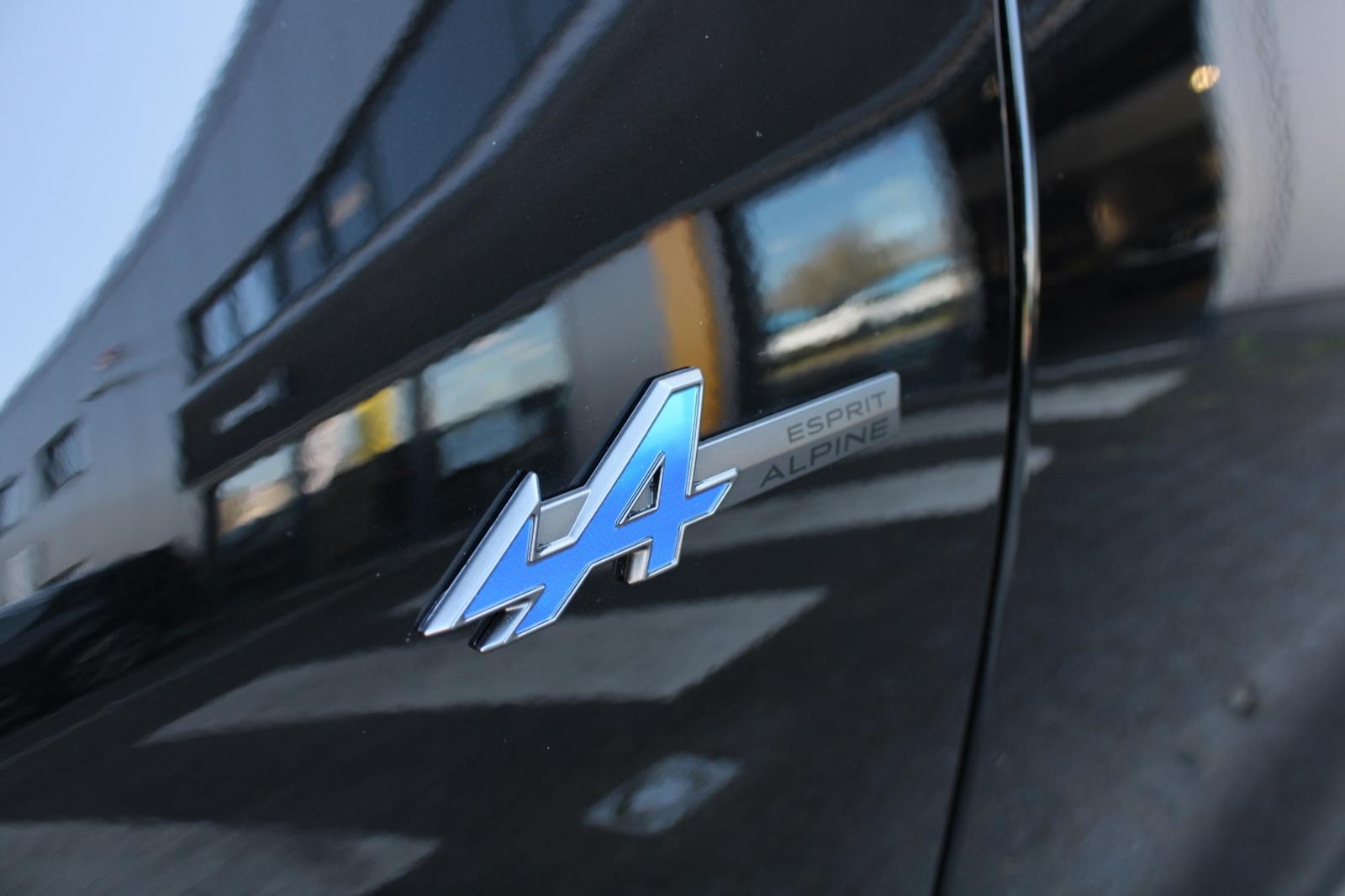 Renault Rafale 300 Plug-in Hybrid 4x4 Esp Alp mit AHK