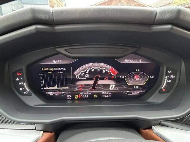 Lamborghini Urus AWD