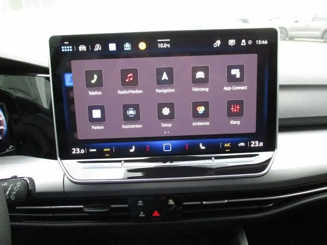 Volkswagen Golf 1.5 TSI Golf VIII Life