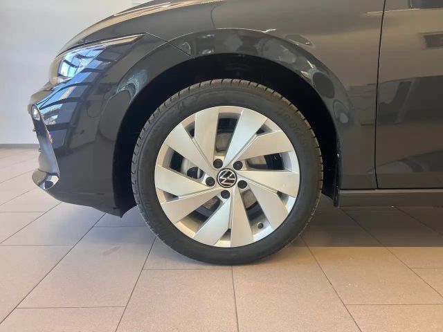 Volkswagen Golf DSG Life Variant