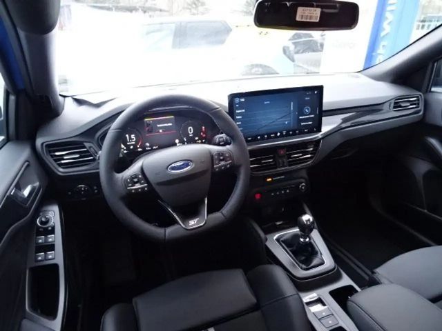 Ford Focus EcoBoost ST Line