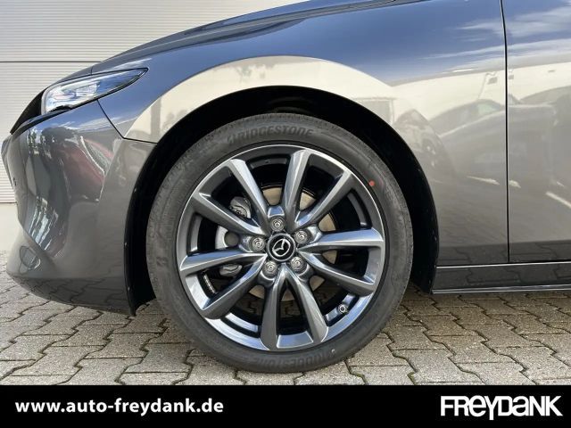 Mazda 3 2.5L SkyActiv e-Skyactiv