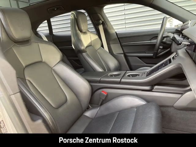Porsche Taycan Sport Turismo