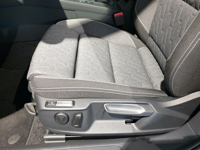 Volkswagen Passat 1.5 TSI Business Variant