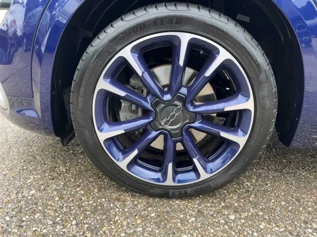 Fiat 500X Yacht Club Capri