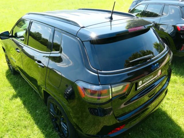 Jeep Compass 4x4 Hybrid