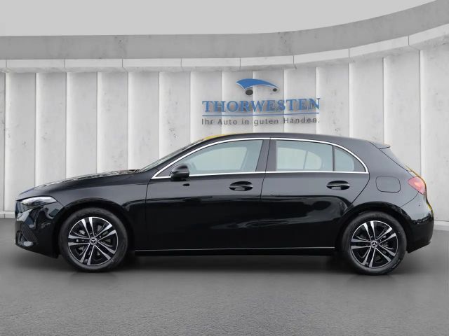 Mercedes-Benz A 180 Hatchback Progressive