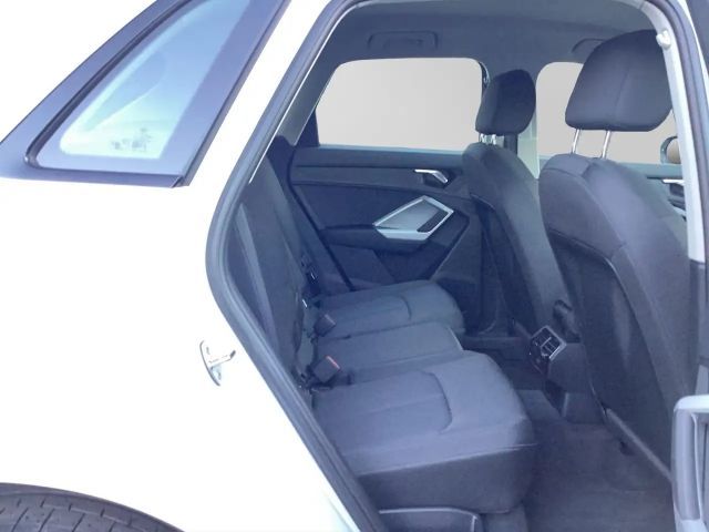 Audi Q3 35 TDI S-Line