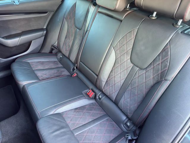 Skoda Octavia Combi RS iV