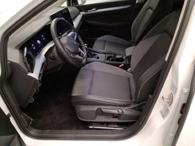 Volkswagen Golf 1.5 TSI Golf VIII