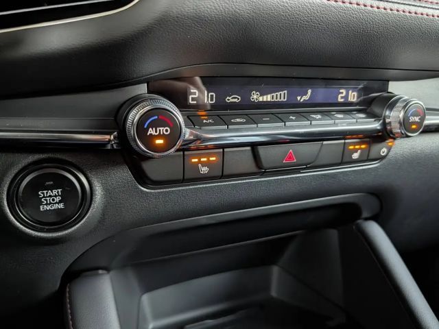 Mazda 3 Homura SkyActiv