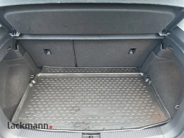 Volkswagen T-Cross R-Line Style