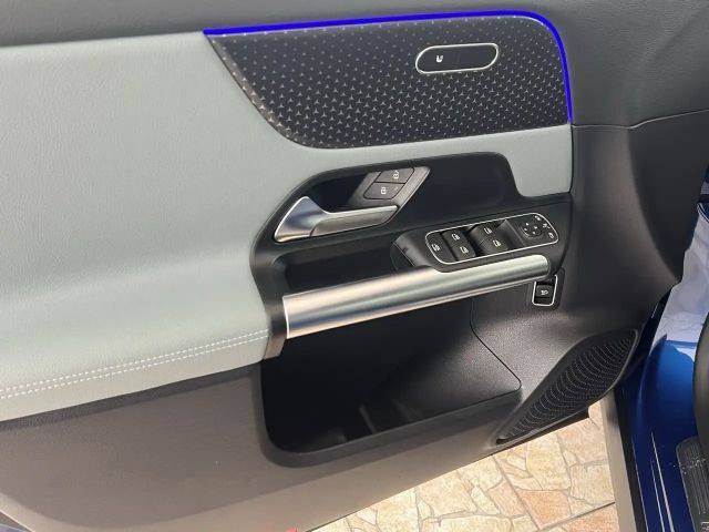 Mercedes-Benz GLA 200 Progressive