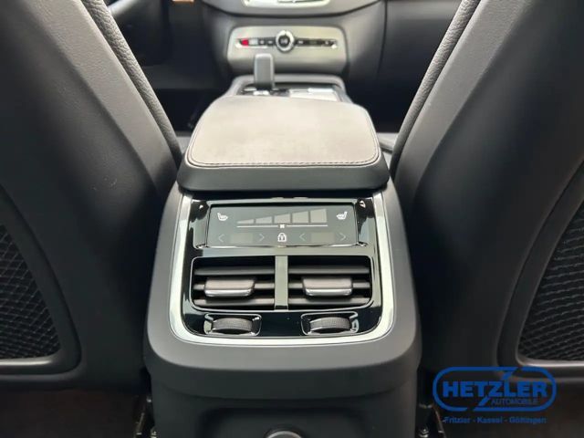 Volvo XC90 AWD Dark Plus Recharge