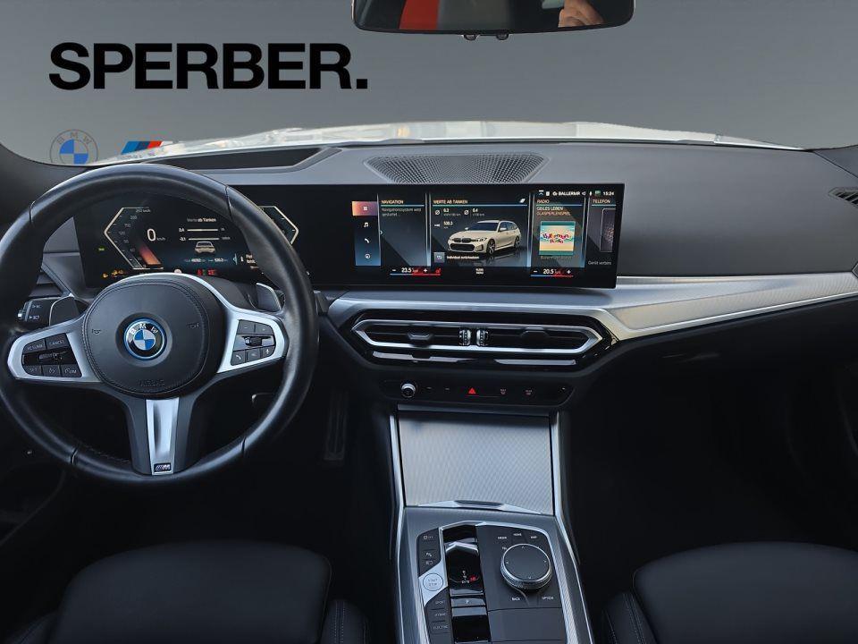 BMW 330 330e Touring