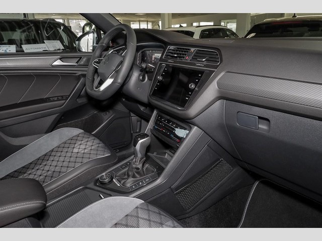 Volkswagen Tiguan 4Motion Allspace DSG R-Line