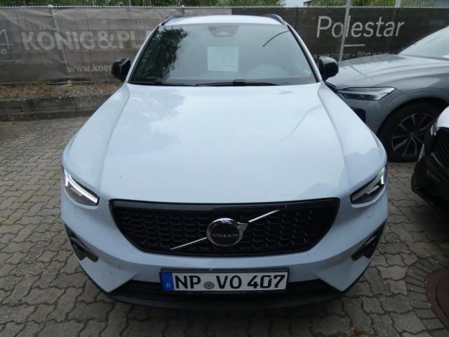 Volvo XC40 Dark Plus