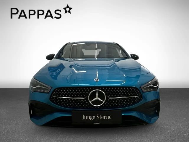 Mercedes-Benz CLA 220 4MATIC Coupé