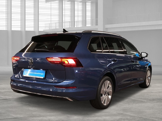 Volkswagen Golf 1.5 eTSI DSG Variant