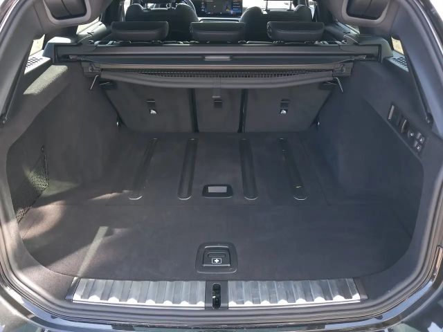 BMW 320 320d M-Sport Touring