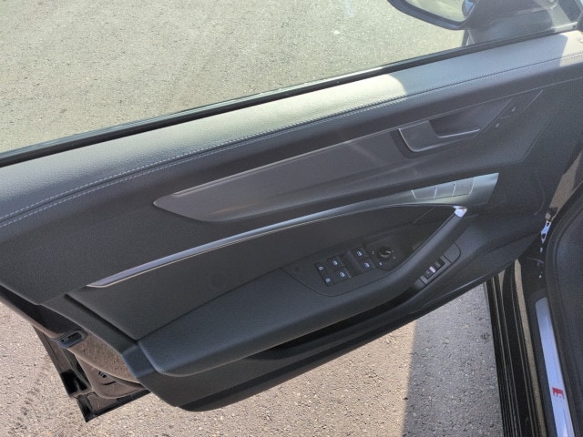 Audi S6 Avant Quattro