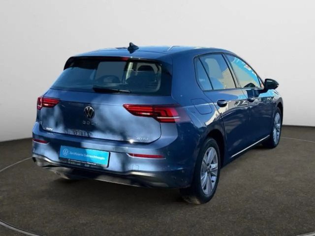 Volkswagen Golf 1.5 eTSI DSG Golf VIII Life