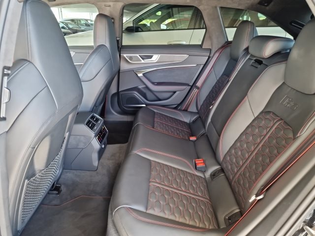 Audi RS6 Avant Quattro