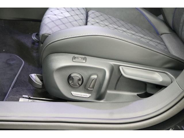 Volkswagen Passat 2.0 TDI R-Line Variant