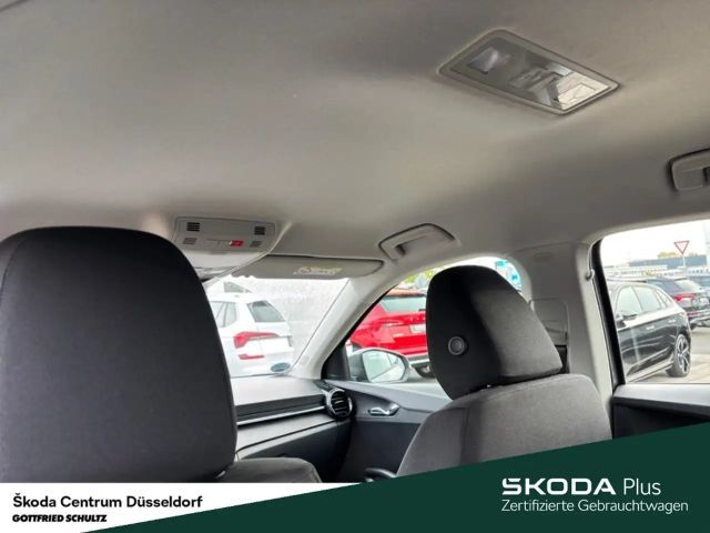 Skoda Fabia ESSENCE 1 0 MPI 59 KW 5-GANG-SCHALTGETRIEBE Sitzhe