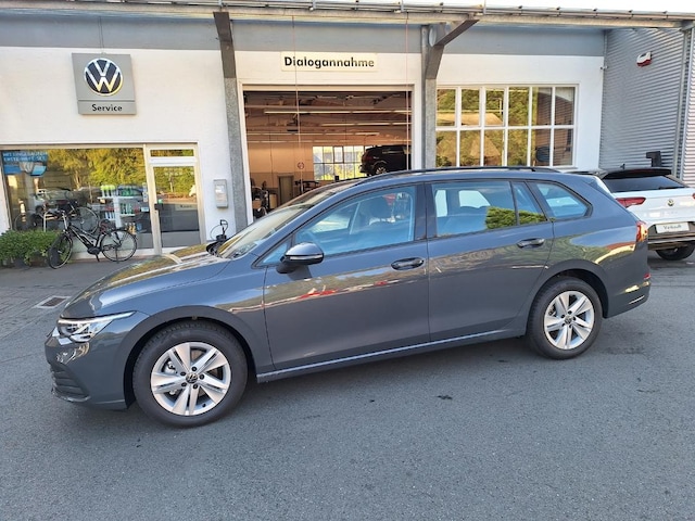 Volkswagen Golf Life Variant